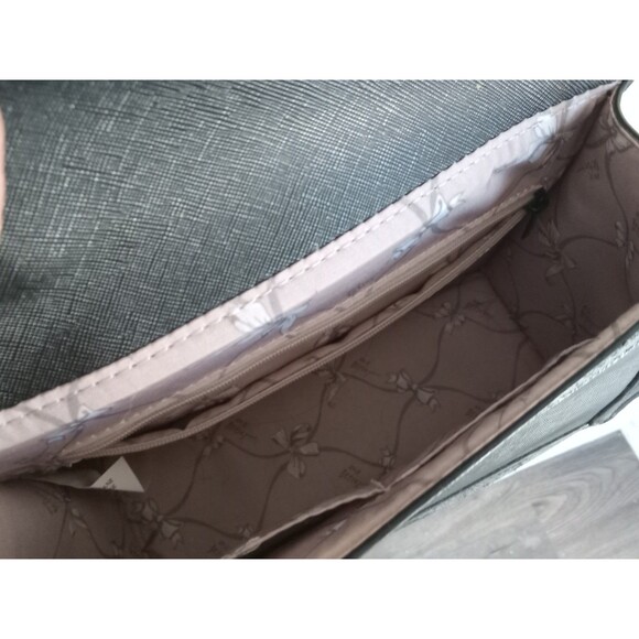 Betsey Johnson Black PU Satchel Bag w/ Heart Lock Accent & Detachable Crossbody - Picture 10 of 12